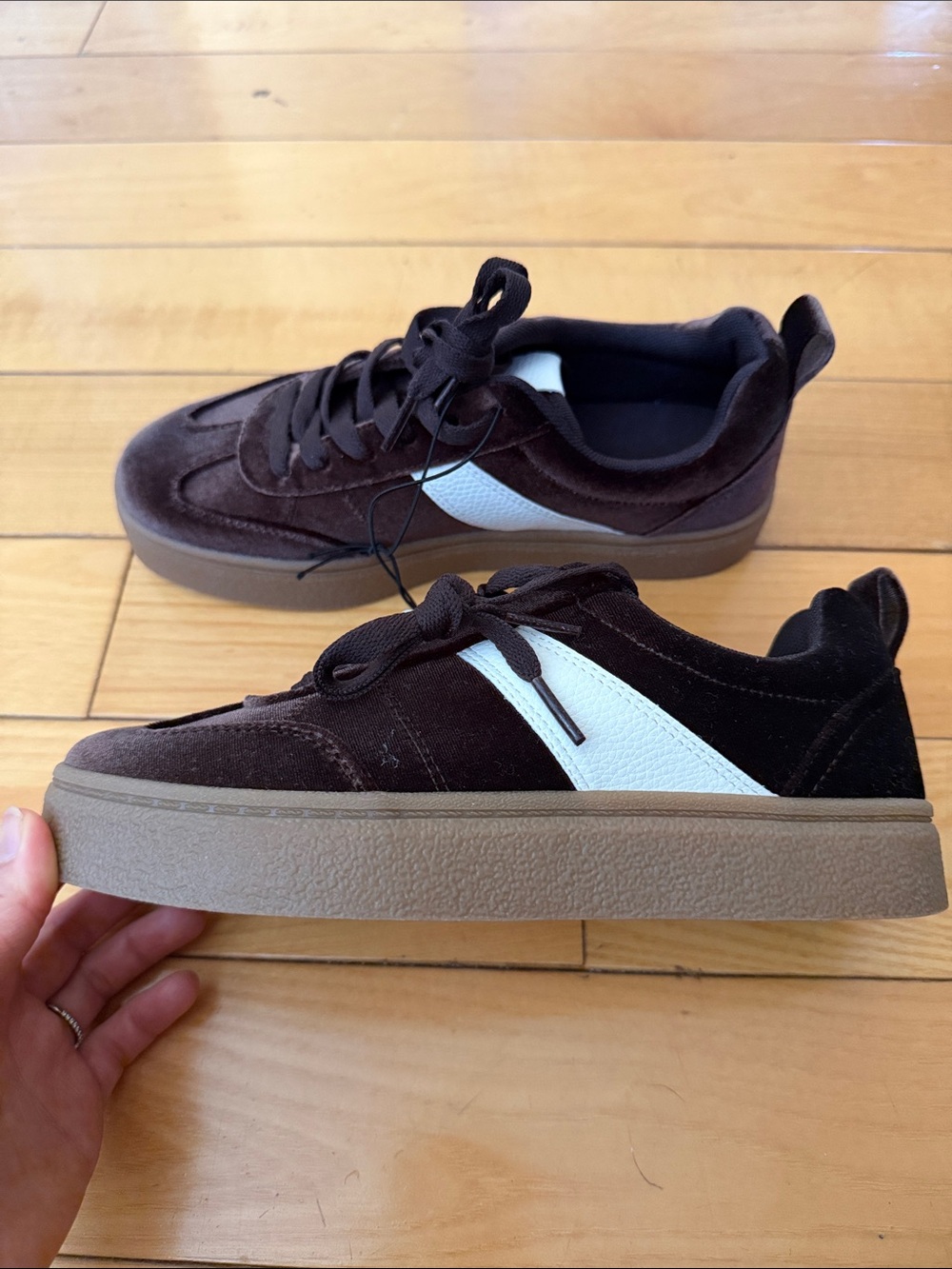 Velvet platform sneakers